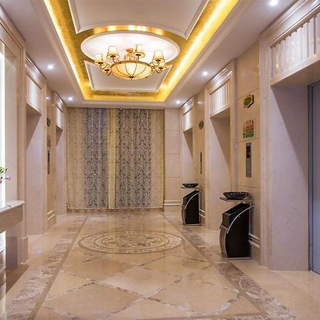 Vienna International Hotel Shenzhen Qianhai Exterior photo