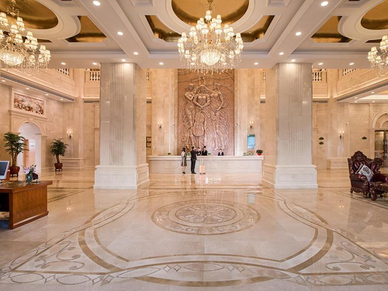 Vienna International Hotel Shenzhen Qianhai Exterior photo
